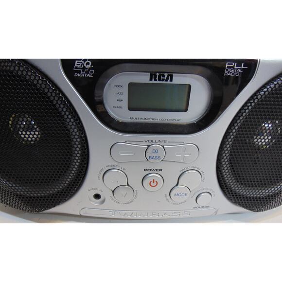 RCA Twin Bass RCD1598 Portable Boombox FM/AM/CD/MP3 Stereo Radio TESTED AUX IN - Picture 5 of 12